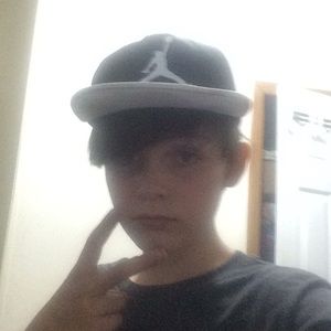 Meet your Posher, Jonathan